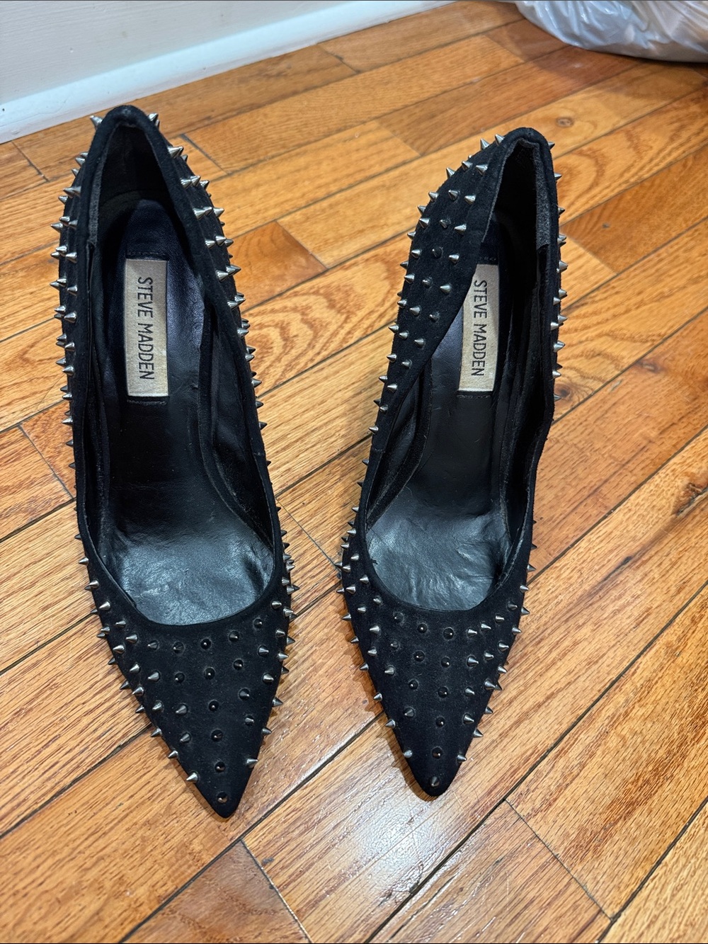 Steve Madden Black Spiked Pointed-Toe Pumps